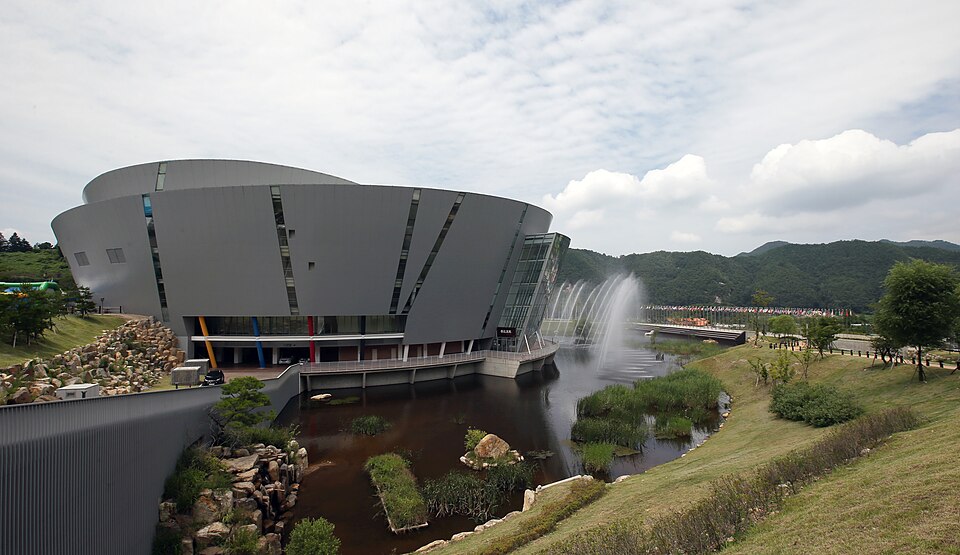 사진: Jeon Han (Korea.net/KOCIS) · CC BY-SA 2.0 / Wikimedia Commons